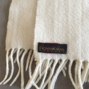 Donna Karan Cashmere/wool throw